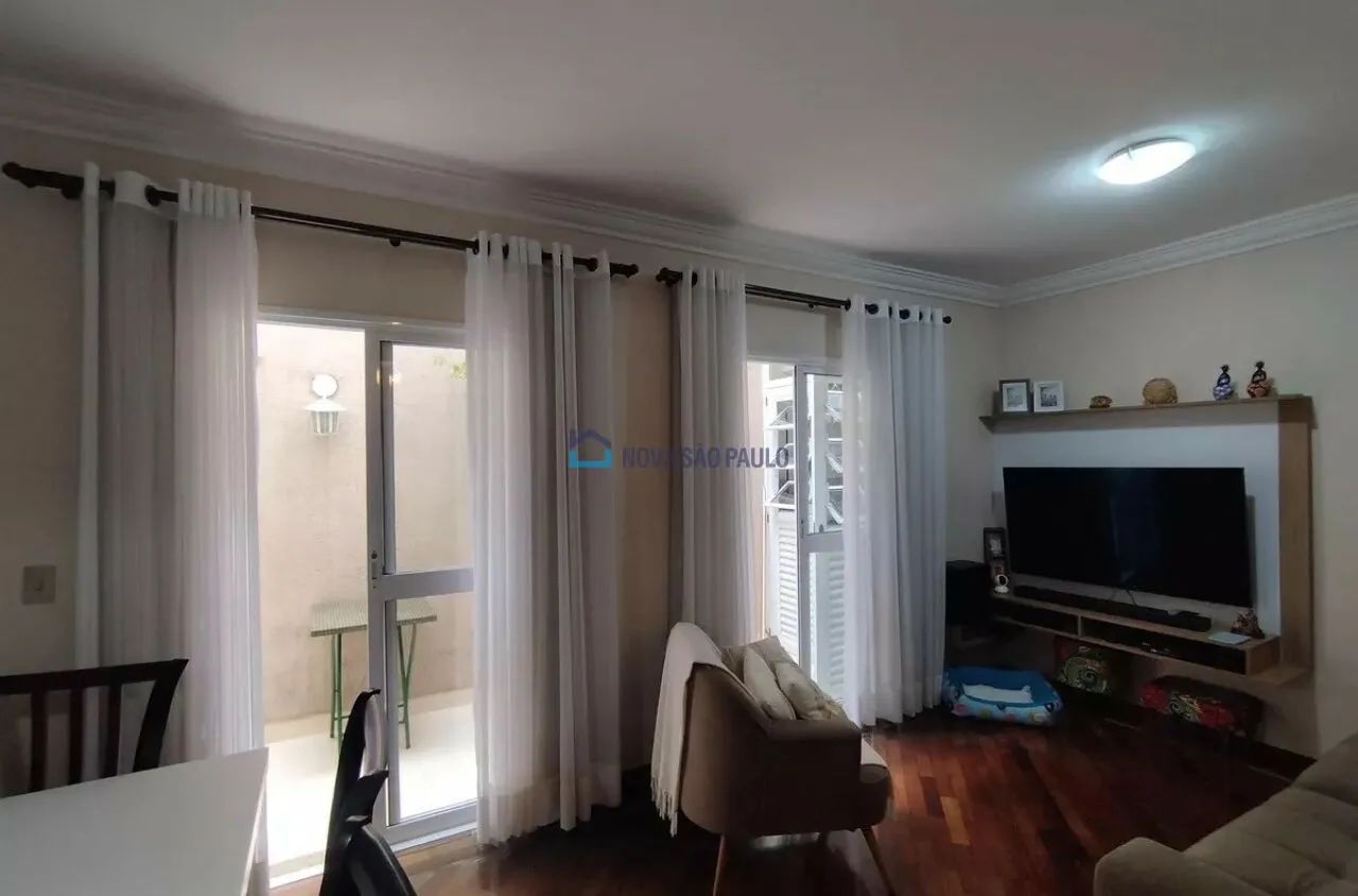 Sobrado em Condomínio com 3 quartos na região da Vila Moraes