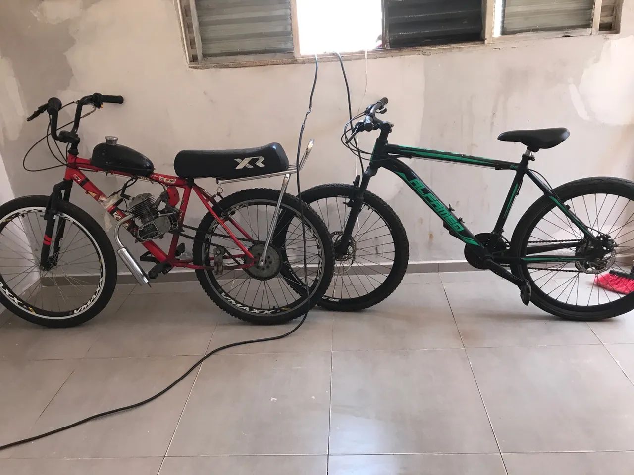 Bicicleta e motorizada vendo e troco  - Foto 4