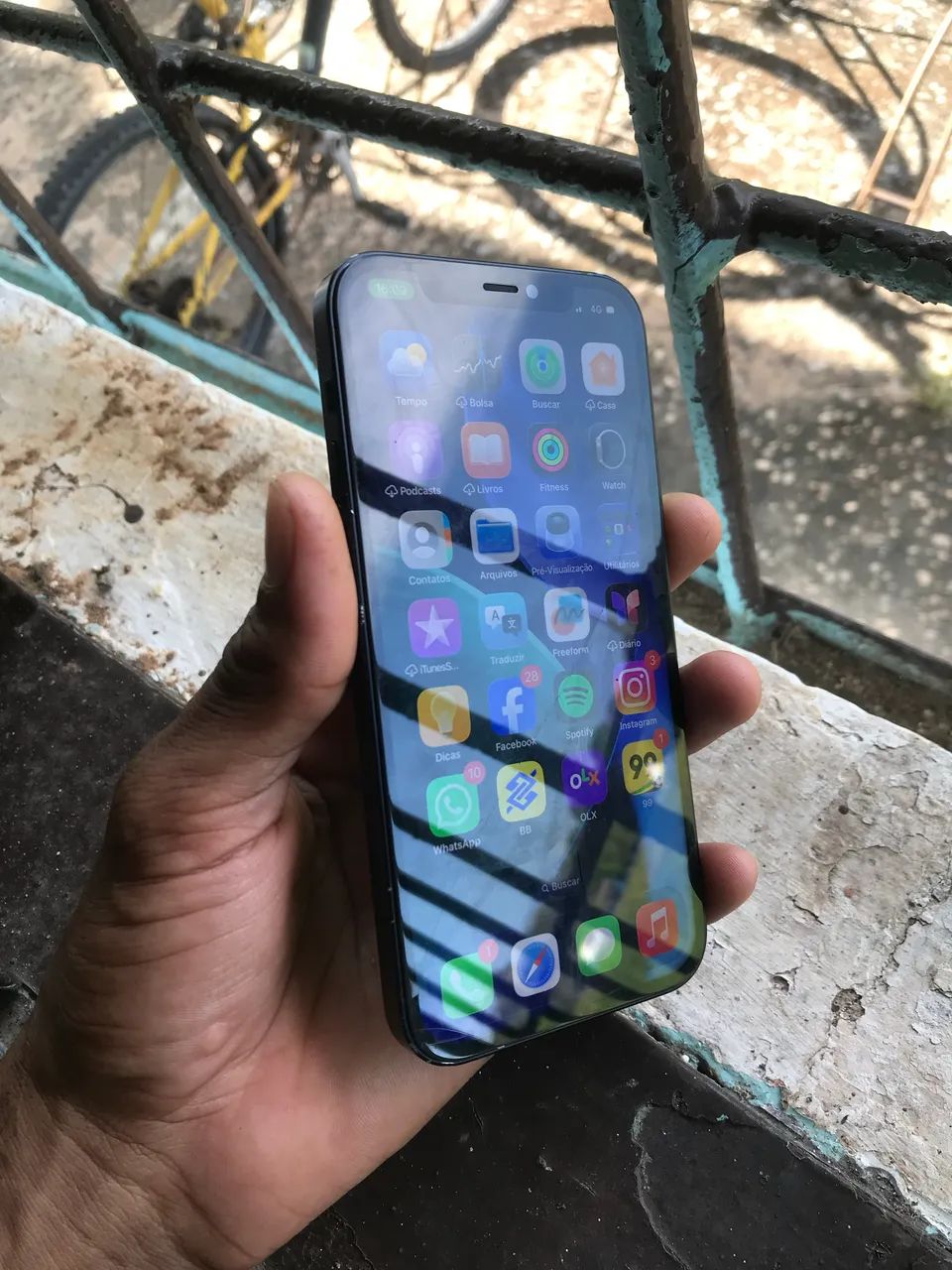 Vendo o troco iPhone 12  - Foto 3