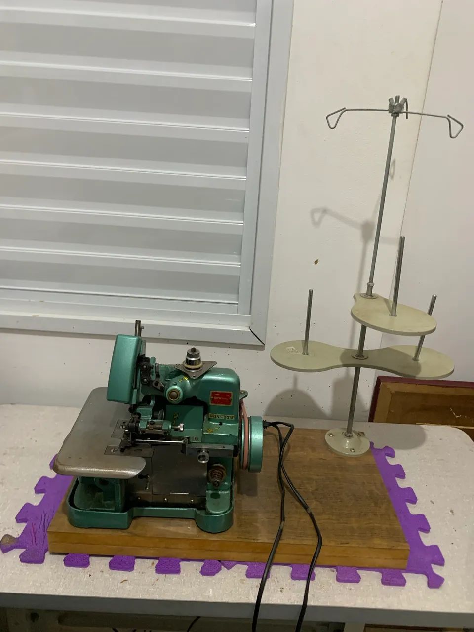 Máquina de costura overlok  - Foto 4