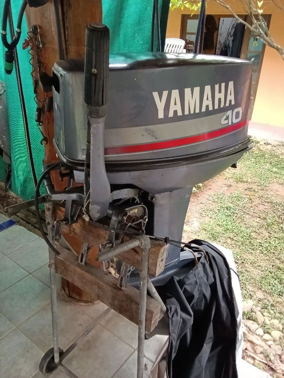 Motor de popa Yamaha 40