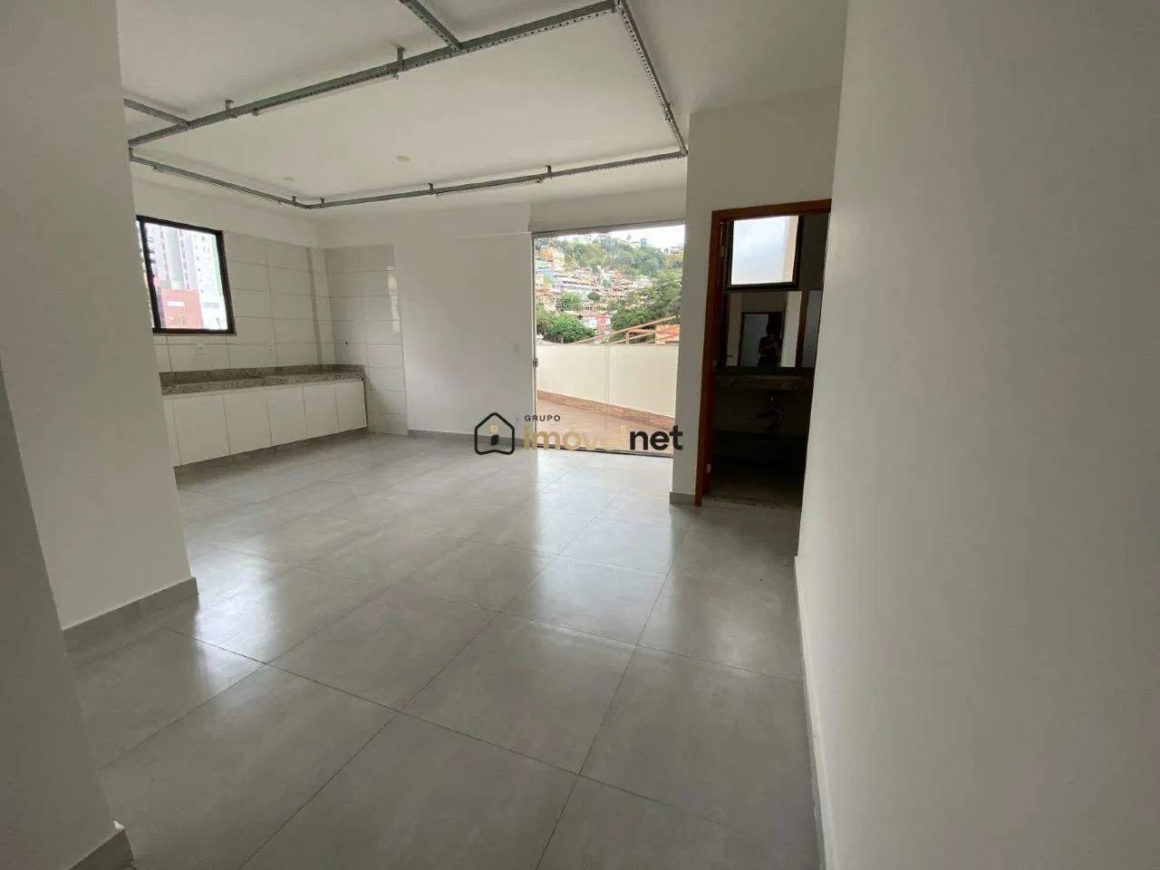 COBERTURA LINEAR DE 110m² NO BURITIS | R$3.200,00