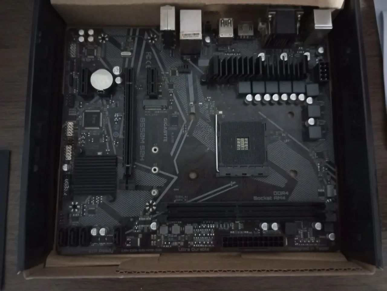 GIGABYTE B550M S2H ULTRA DURABLE  - Foto 2