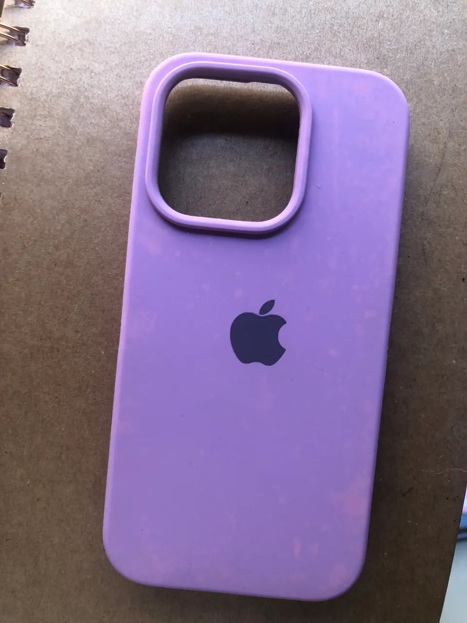 Capinhas iPhone 15 PRO usadas  - Foto 2