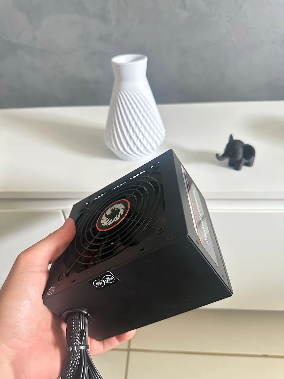 Fonte Gamemax GP 650W 80 Plus Bronze - Foto 2