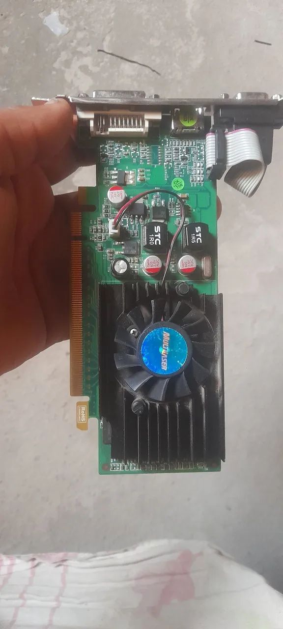 Vendo placa de vídeo gt-210
