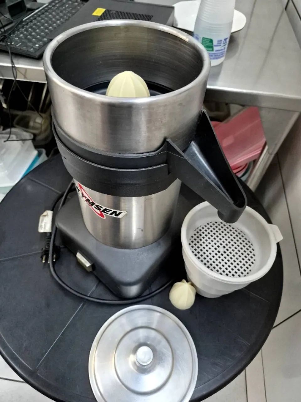 Espremedor de Laranja Infustrial - 220v SKYMSEN - Foto 3