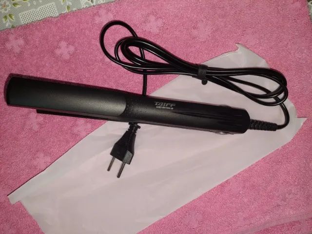 Chapinha Prancha Taiff Clássica Cerâmica Preta 110v/220v Bivolt - Foto 2