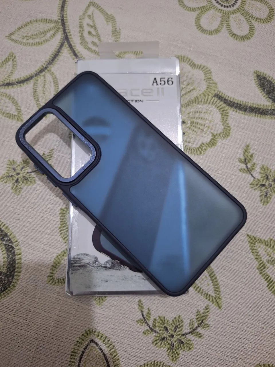 Capa celular translúcida para A56