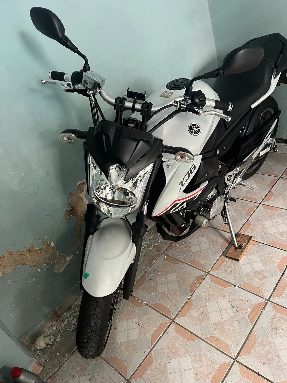 Xj6 cromada
