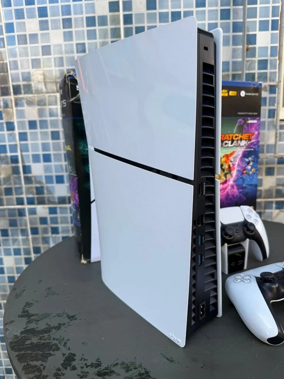 Ps5 Slim Digital 1Tb com 2 controles - Foto 5
