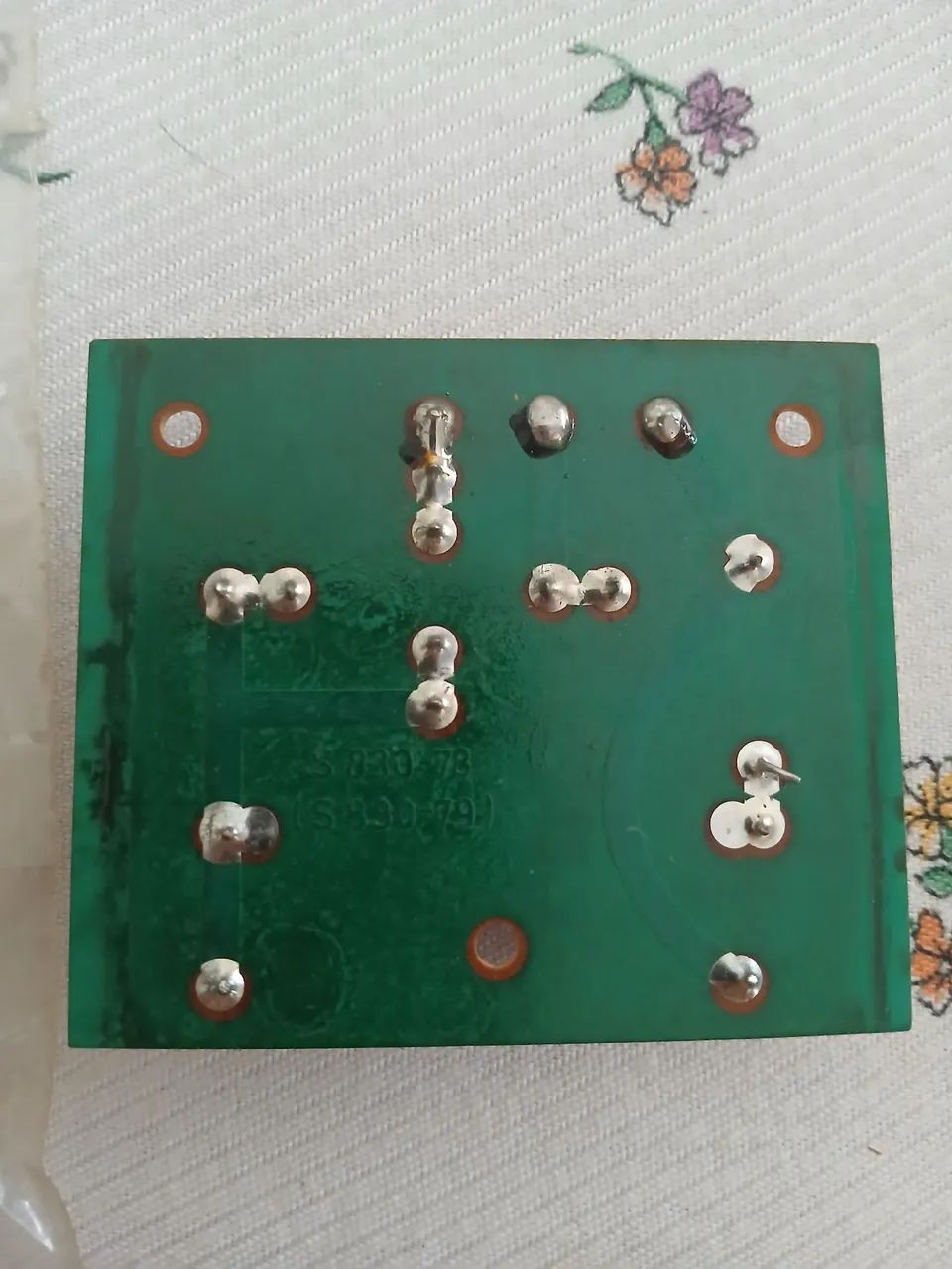 Toca Discos Thorens Placa seletor de voltagem  - Foto 3