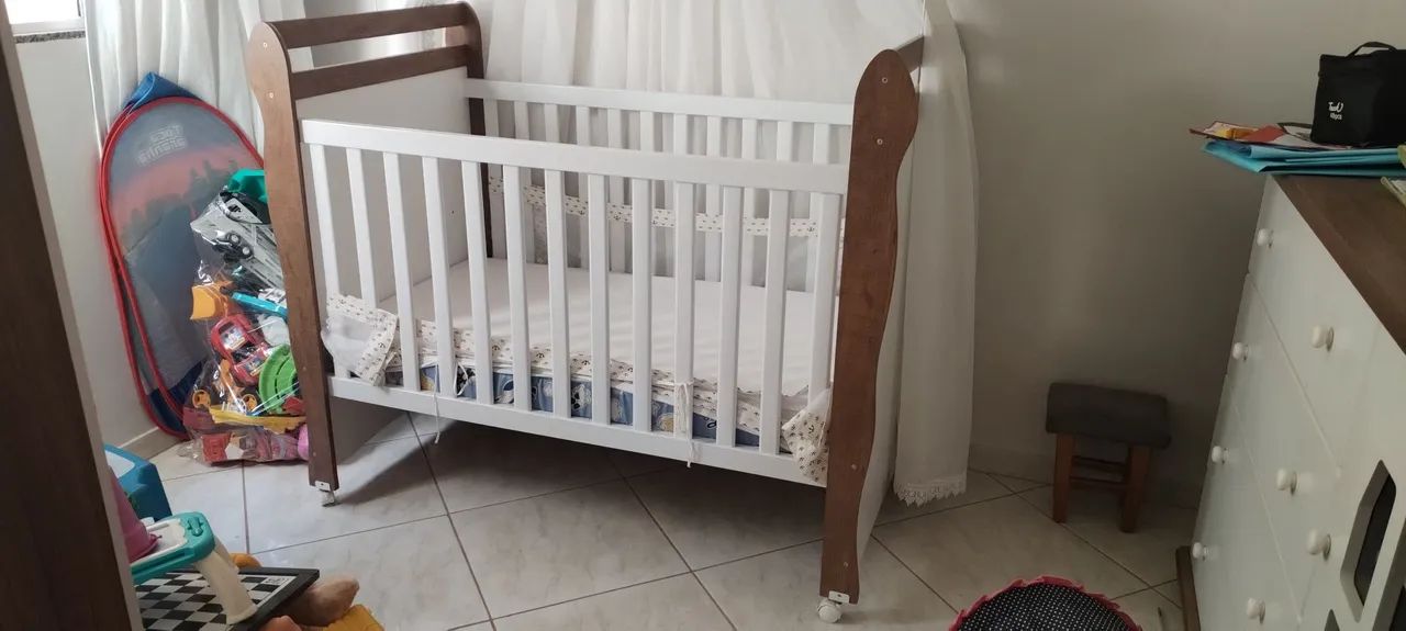 Berço que vira cama, colchão, dossel e Cortinado  - Foto 4