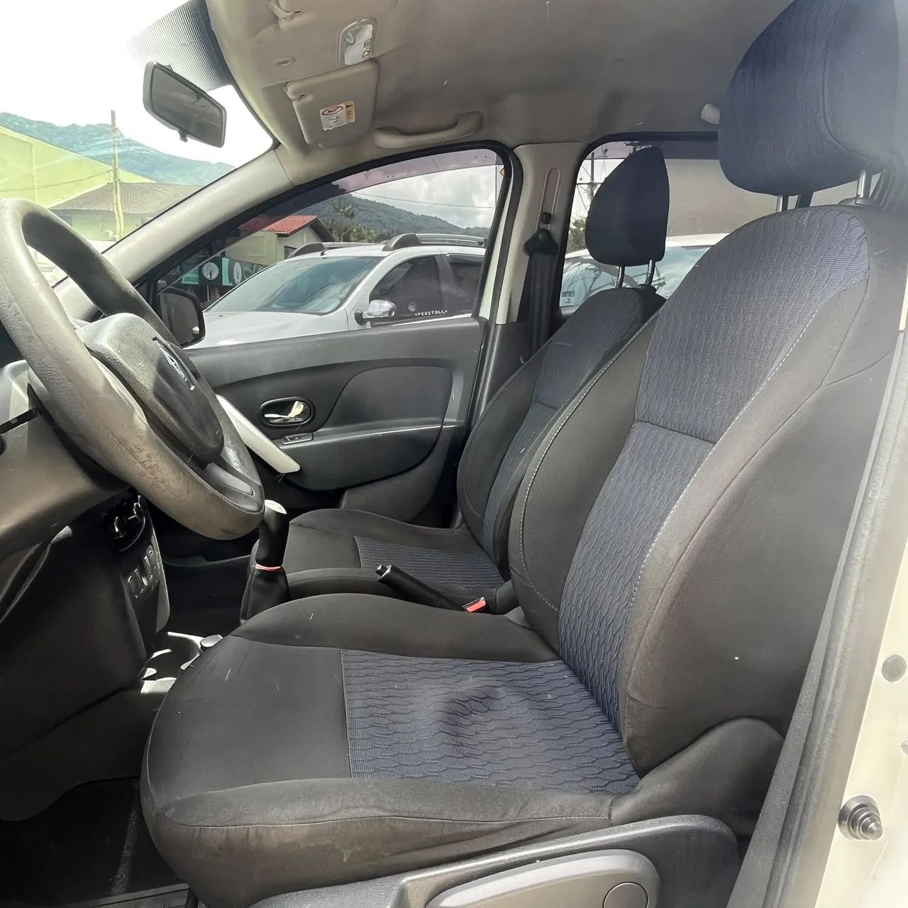 Renault Sandero Expression Flex 1.0 12V 5p, foto 11 de 20