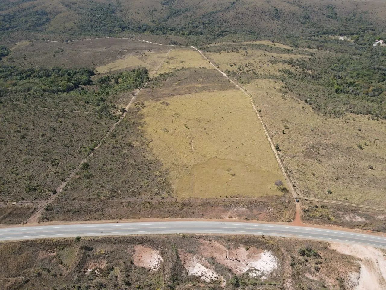 Alugo ou vendo terreno  de 20.000m - Foto 2