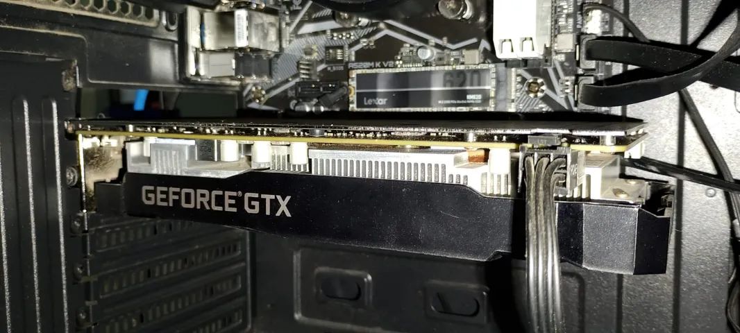Placa de vídeo Galax GTX1660 6GB de Vram  - Foto 4
