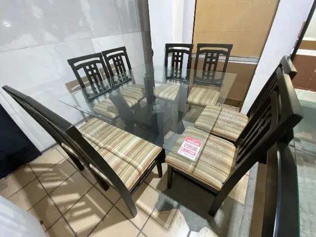 Mesa de jantar com 8 cadeiras  - Foto 2