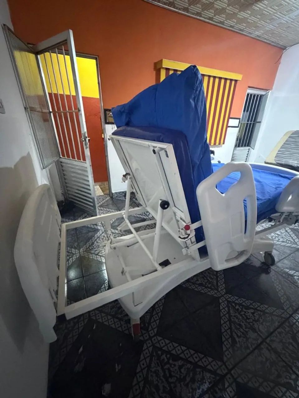 Cama hospitalar  - Foto 3