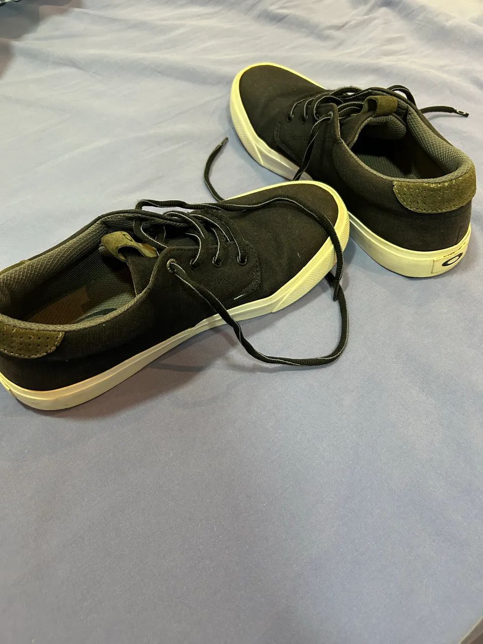 Sapato Oakley tamanho 39 BR - Foto 2