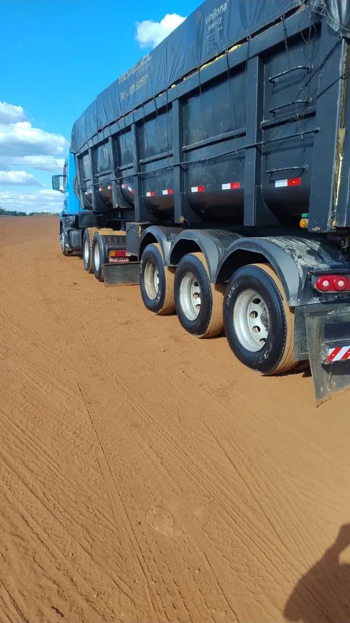 Caçamba randon 