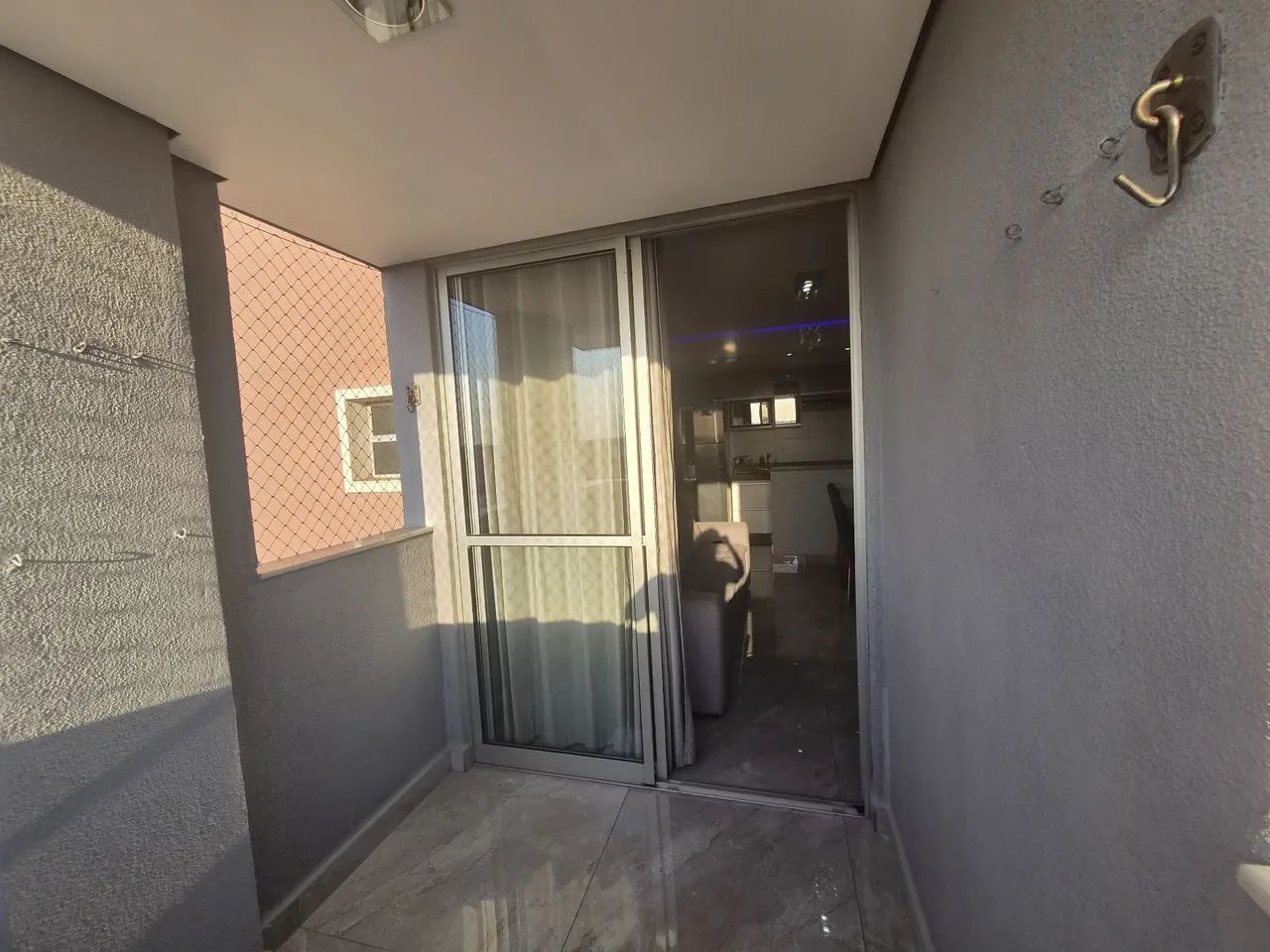Lindo apartamento completamente mobiliado - Foto 4