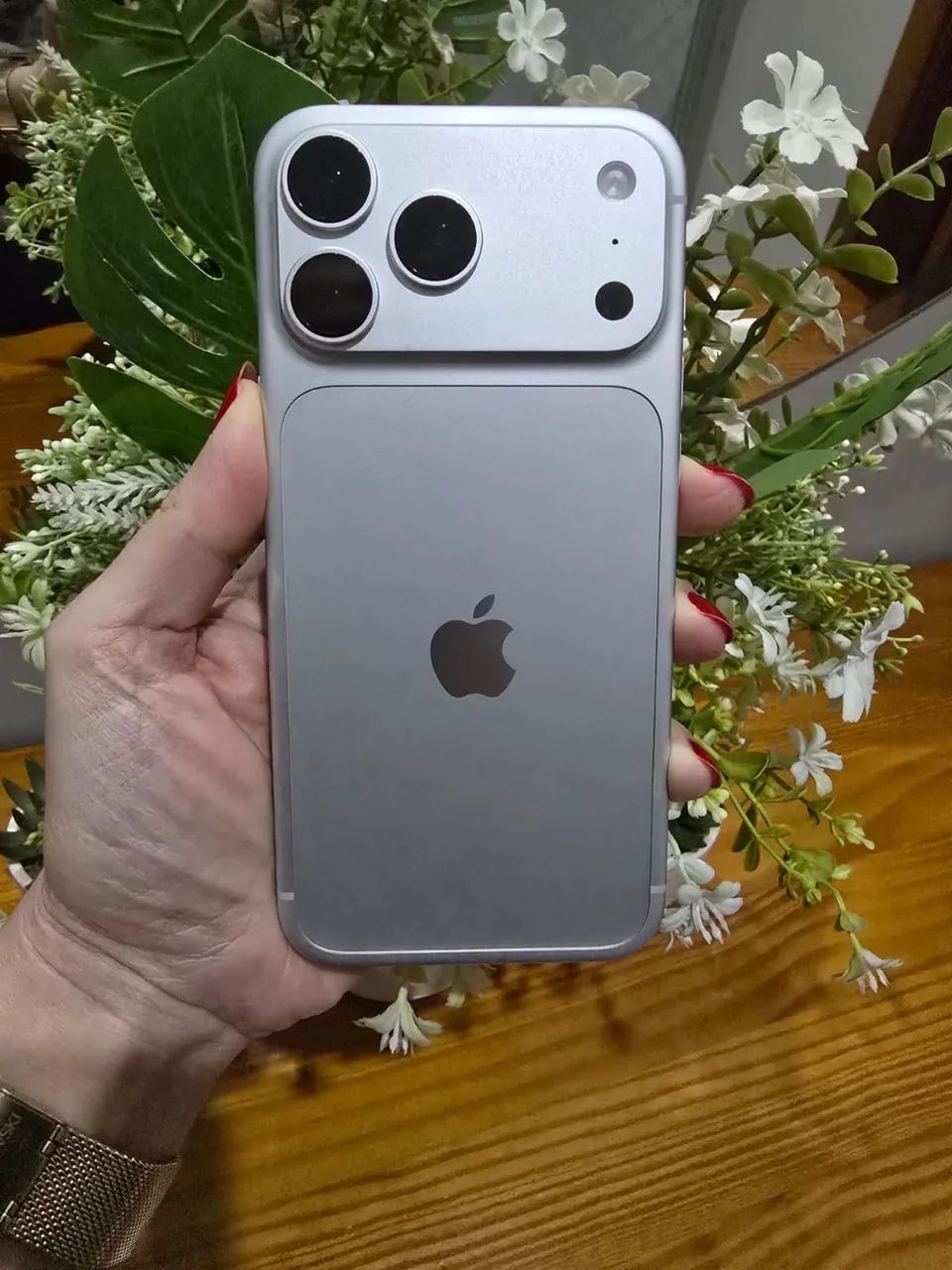 iPhone 18 Pro max 512 GB ! Com nota fiscal  - Foto 4