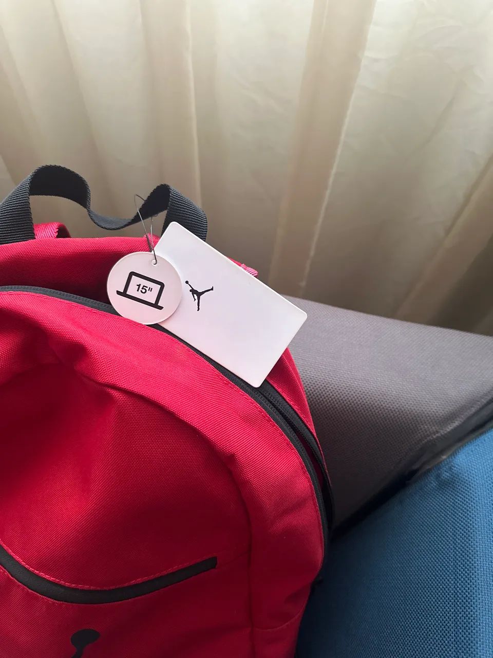 Mochila Nike Jordan vermelha nova - Foto 2