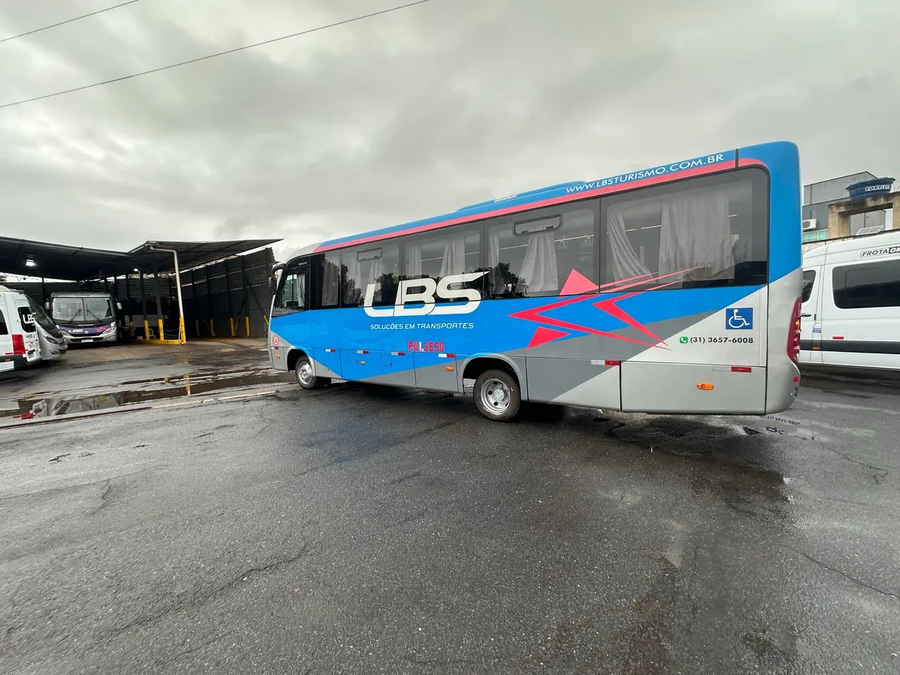 Micro ônibus senior executivo - Foto 3