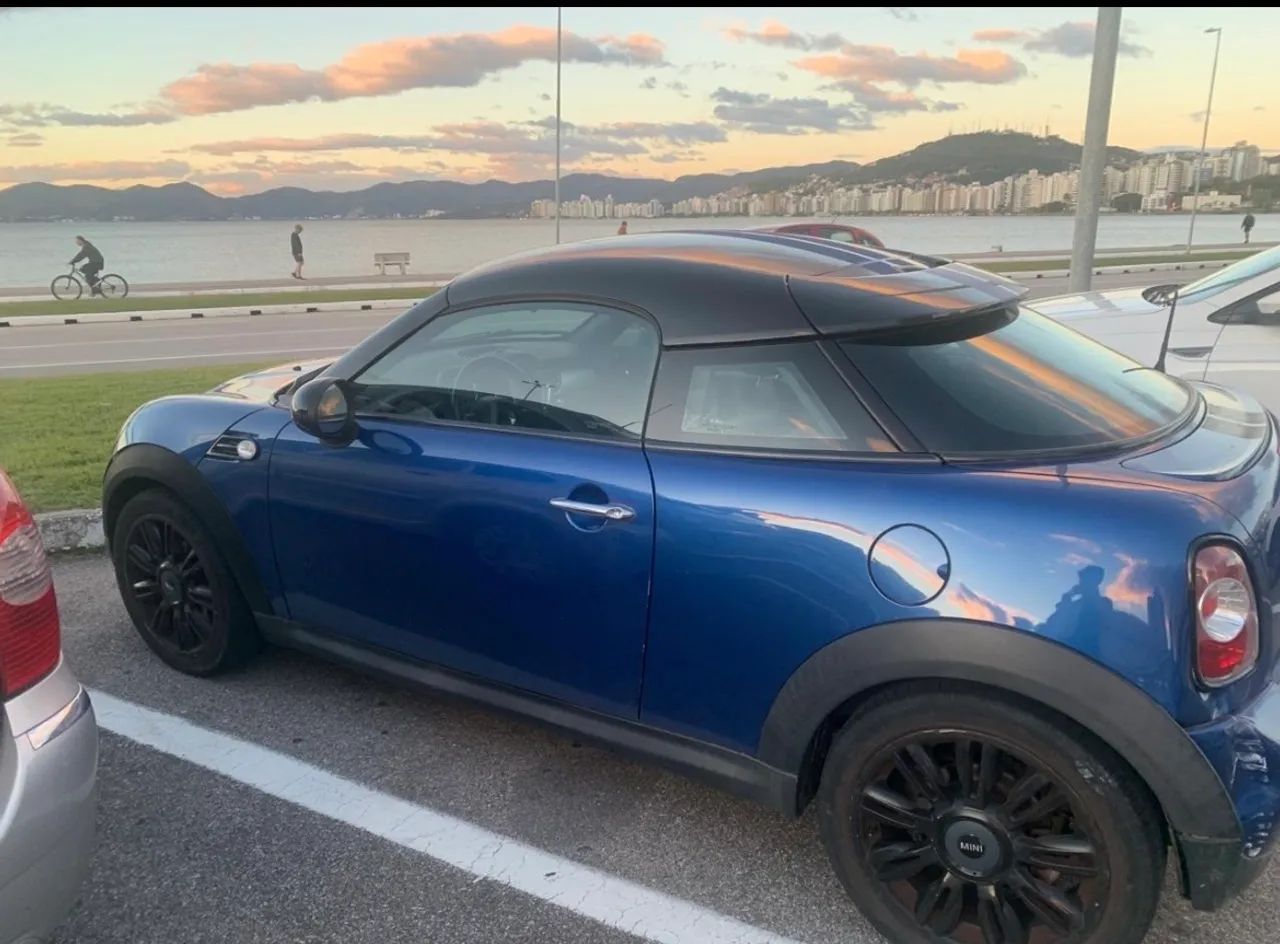 Mini Cooper Coupe 1.6 Aut. 2012 - Foto 2