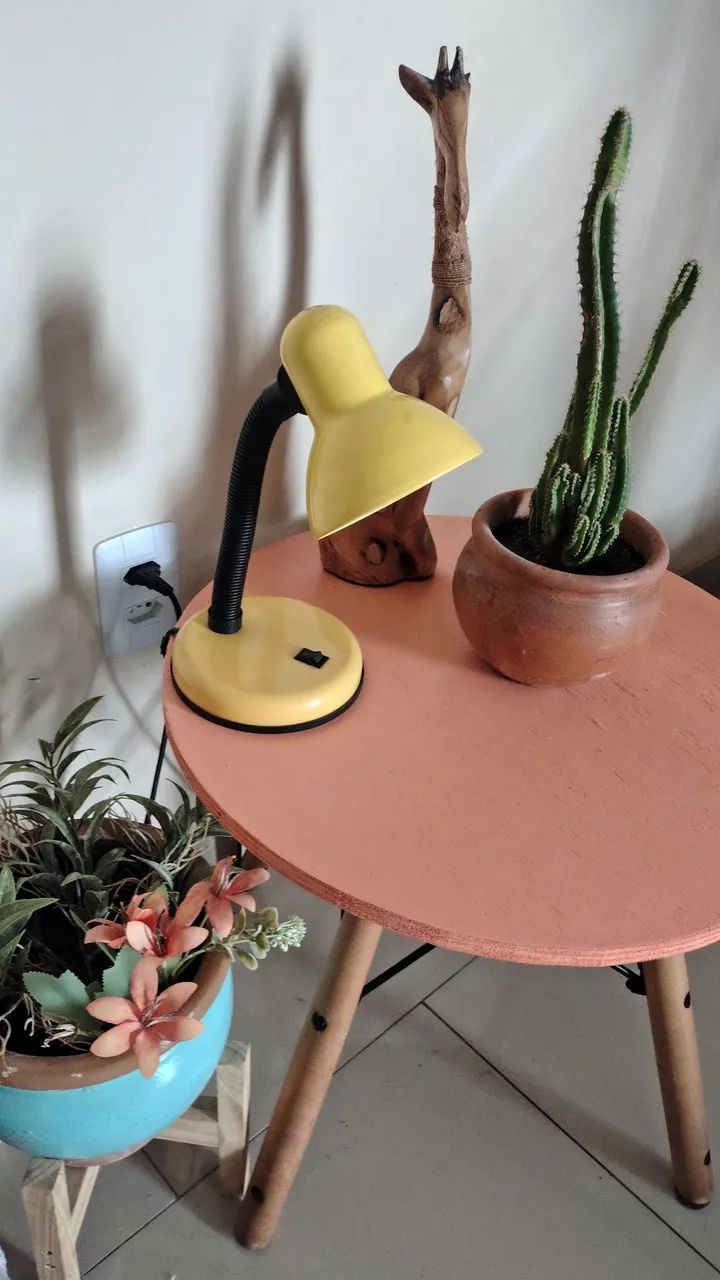 Luminária amarela  - Foto 2