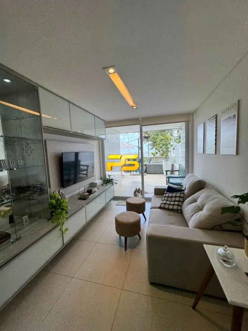 APARTAMENTO BEIRA-MAR À VENDA  INTERMARES REF: AP1242