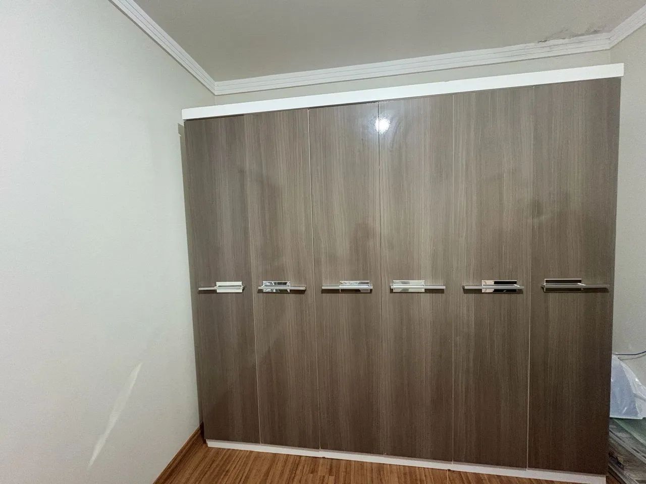 Guarda roupas 6 portas novo