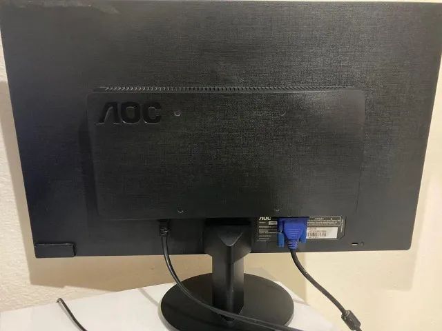 Monitor AOC 19 Polegadas e HD E970SWNL - Foto 2