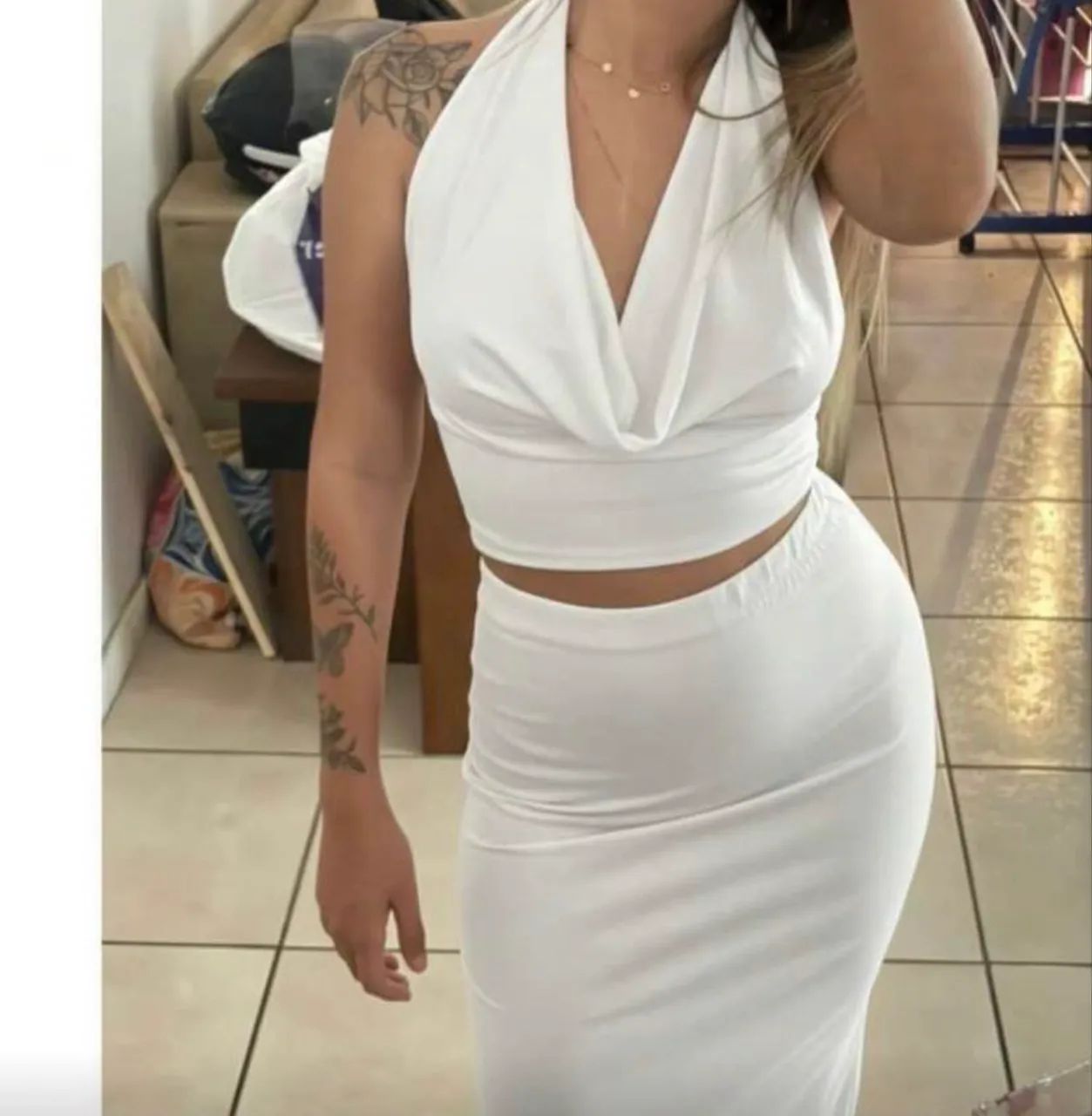 Conjunto cropped e saia - Foto 2
