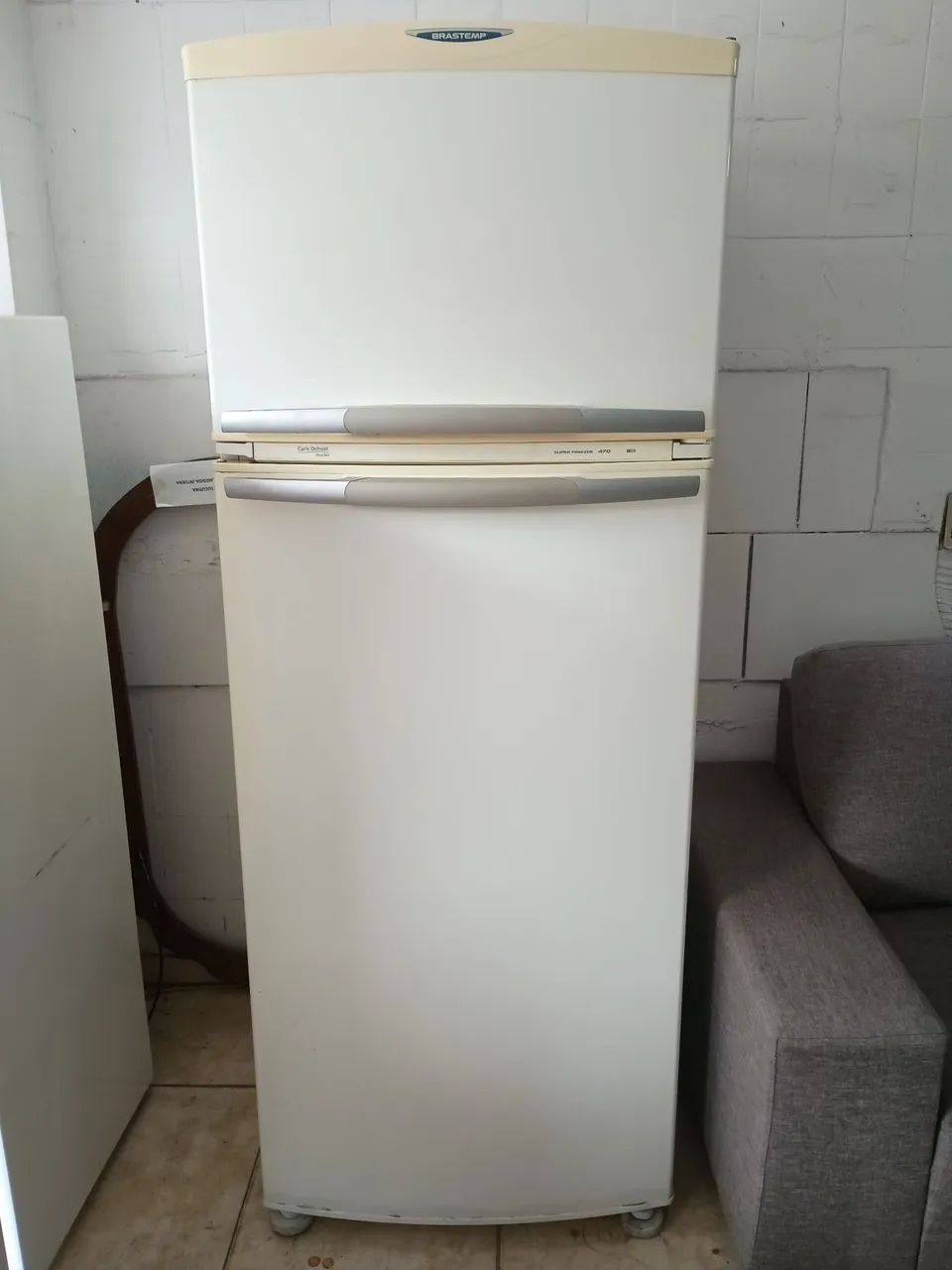 Geladeira com defeito 