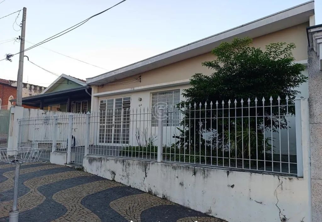 Casa à venda em Valinhos, Jardim Primavera, com 2 quartos, com 134 m²