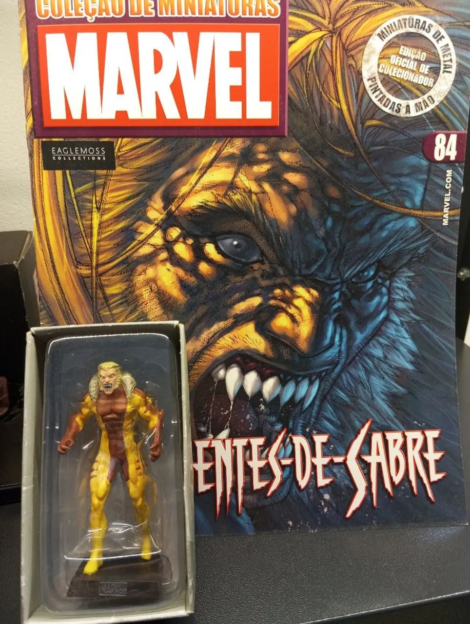 Miniatura Dentes de Sabre Eaglemoss