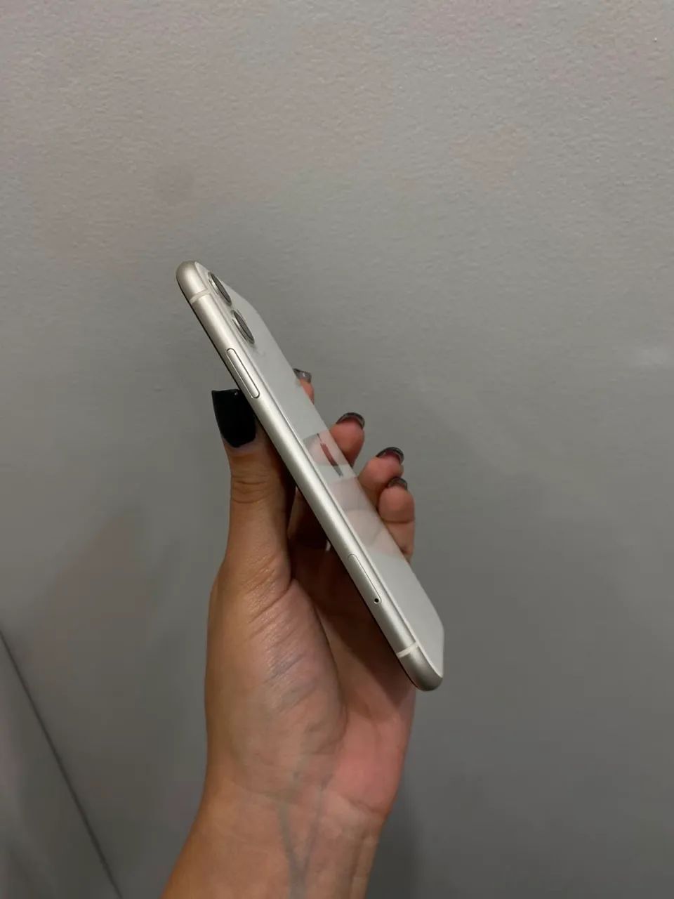 iPhone 11 64G branco - Foto 4