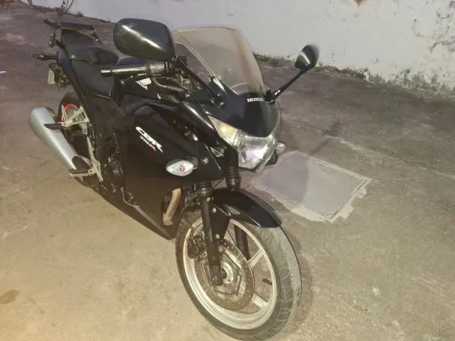 Moto CBR-250R bem conservda - Foto 2