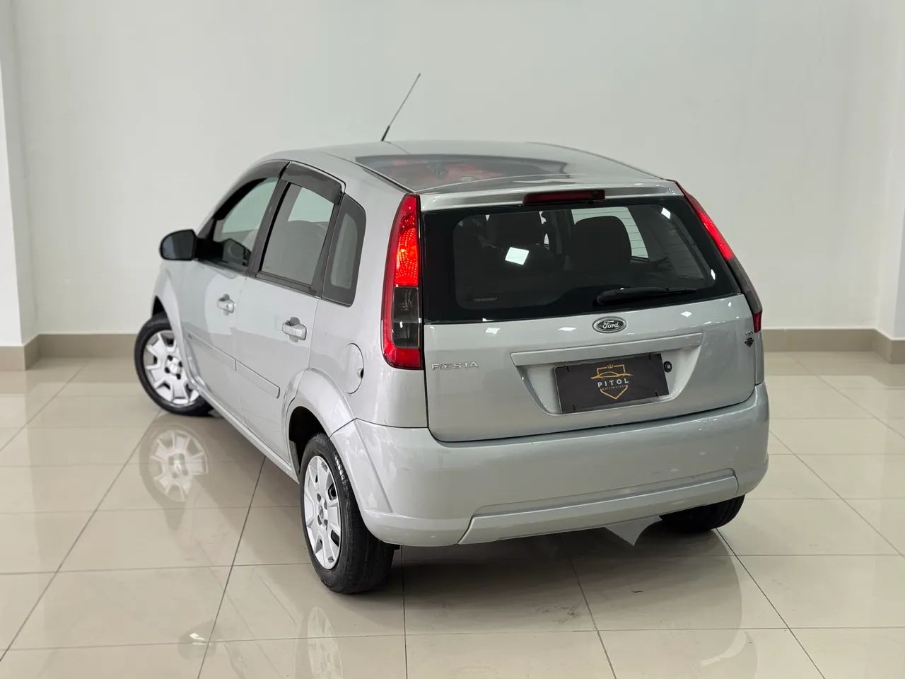 Ford Fiesta 1.6 8V Flex/class 1.6 8V Flex 5P 2013 - Foto 4
