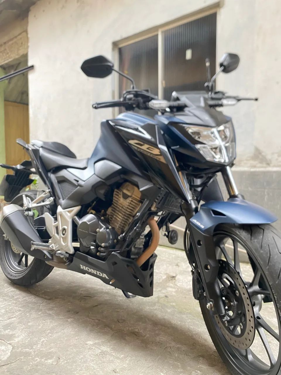 CB 300F ABS  - Foto 4