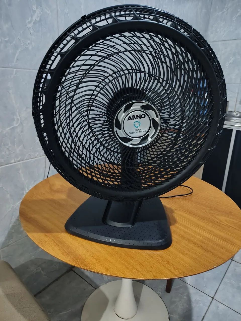 Ventilador Arno 50cm funcionando normalmente  - Foto 4