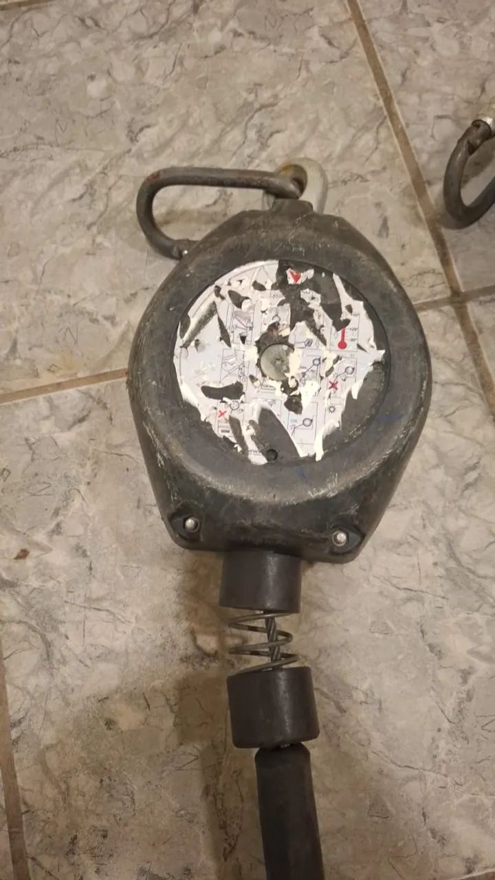 Trava Queda Retrátil Para Trabalho Em Altura Preto (Usado) - Foto 5