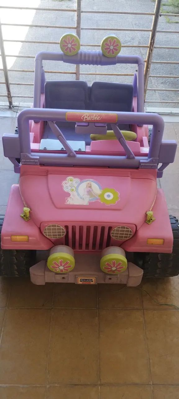 Jeep Wrangler Barbie infantil