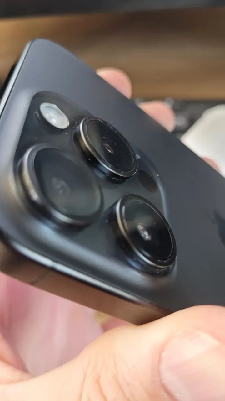iPhone 15 Pro 256GB Black Titanium - Impecável - Foto 4