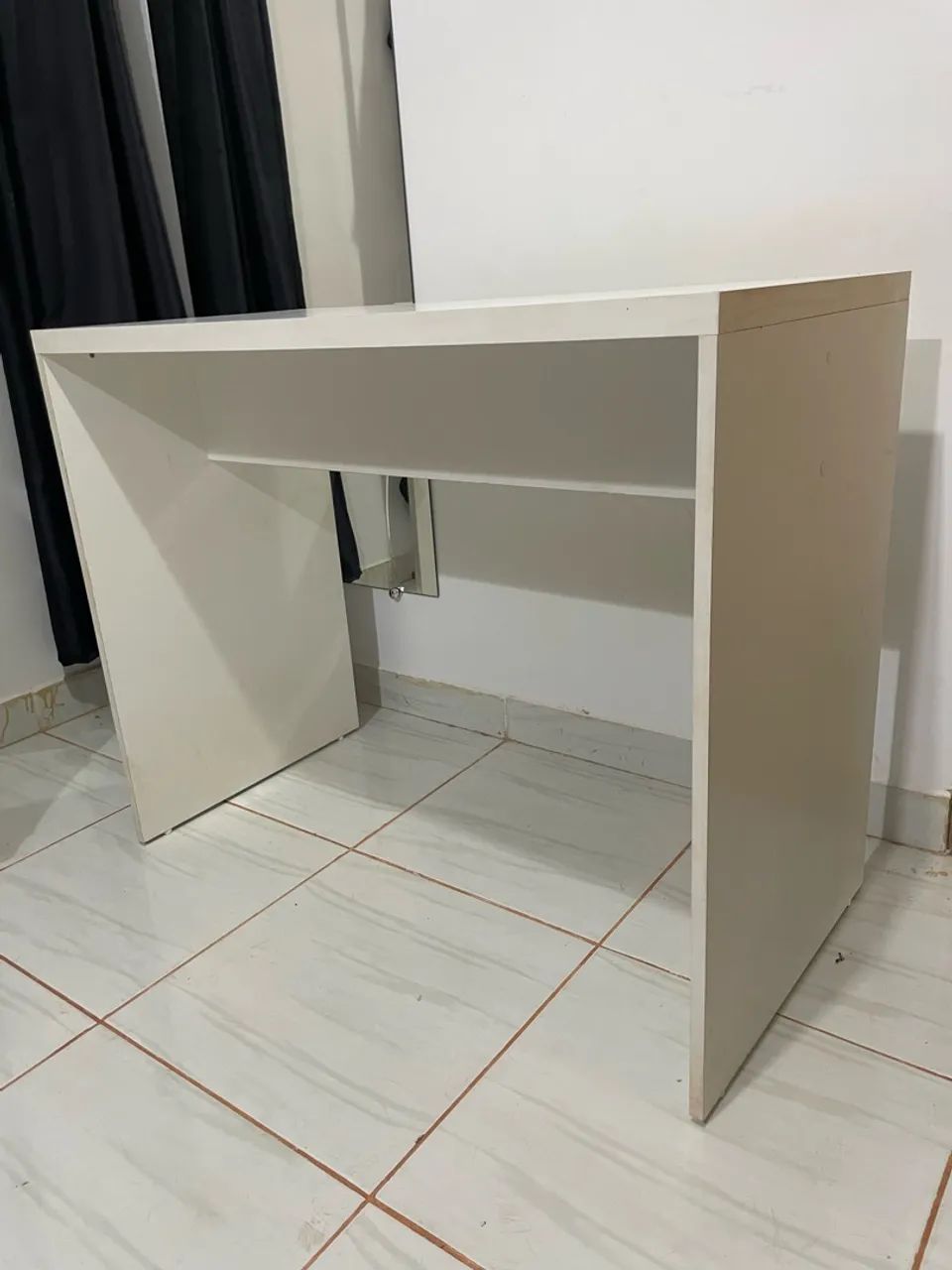 Mesa de estudos  - Foto 2