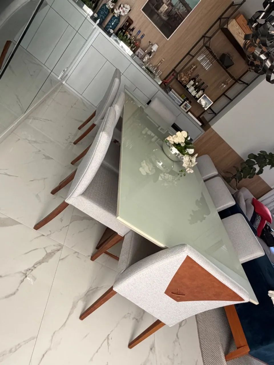 Mesa de Jantar 8 lugares com cadeiras  - Foto 4
