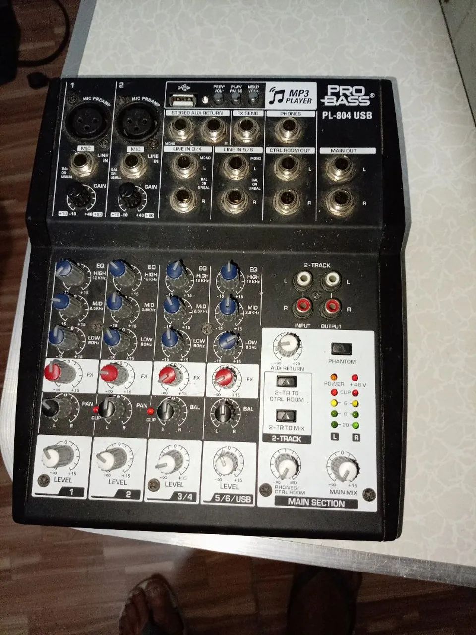 Mesa 6 canais boss