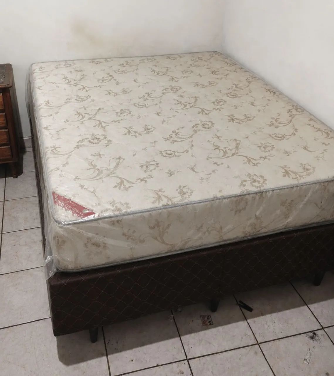 Cama Casal Ótimo em estado 