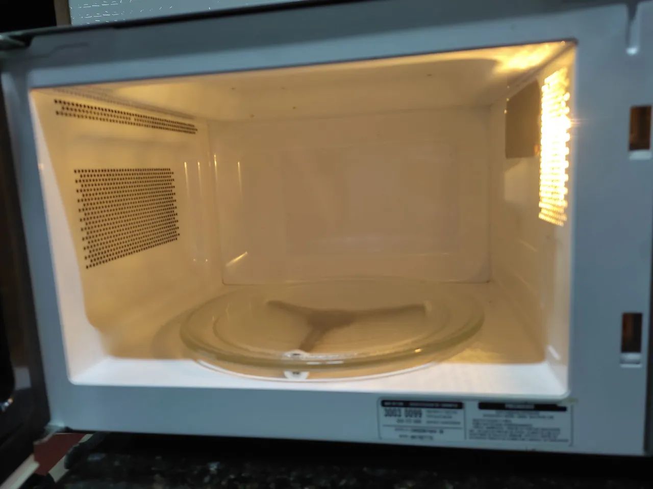 MICROONDAS ESPELHADO CONSUL 20L - Foto 4